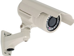 Difference between explosion-proof surveillance camera and traditional surveillance camera