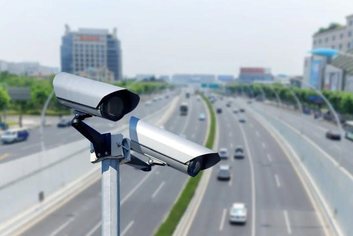 Application of intelligent HD camera in traffic monitoring